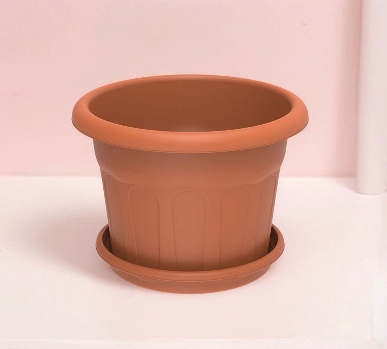Cosmoplast Round Planter 28" W/Tray