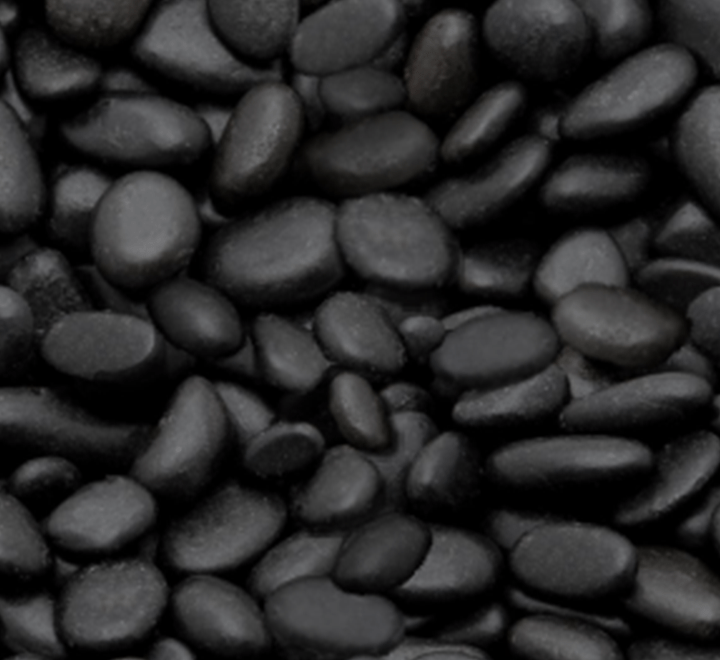 Black pebbles 20kg Bag - Greensouq -