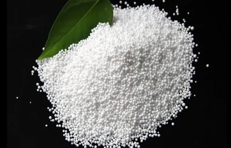 How to use Urea Fertilizer, Guide to Urea, Composition and Uses - Greensouq